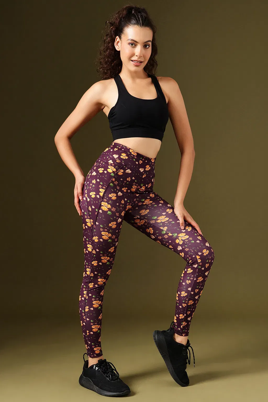Ankle-Length High-Rise Active Floral Print Tights in Plum with Side Pocket