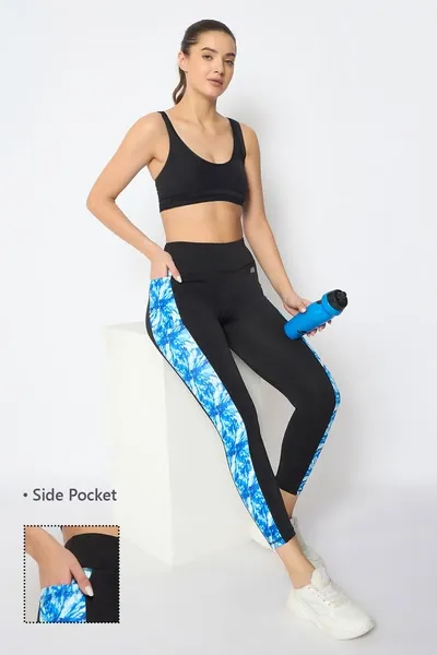 High Rise Active Tights in Black with Printed Piping image 4