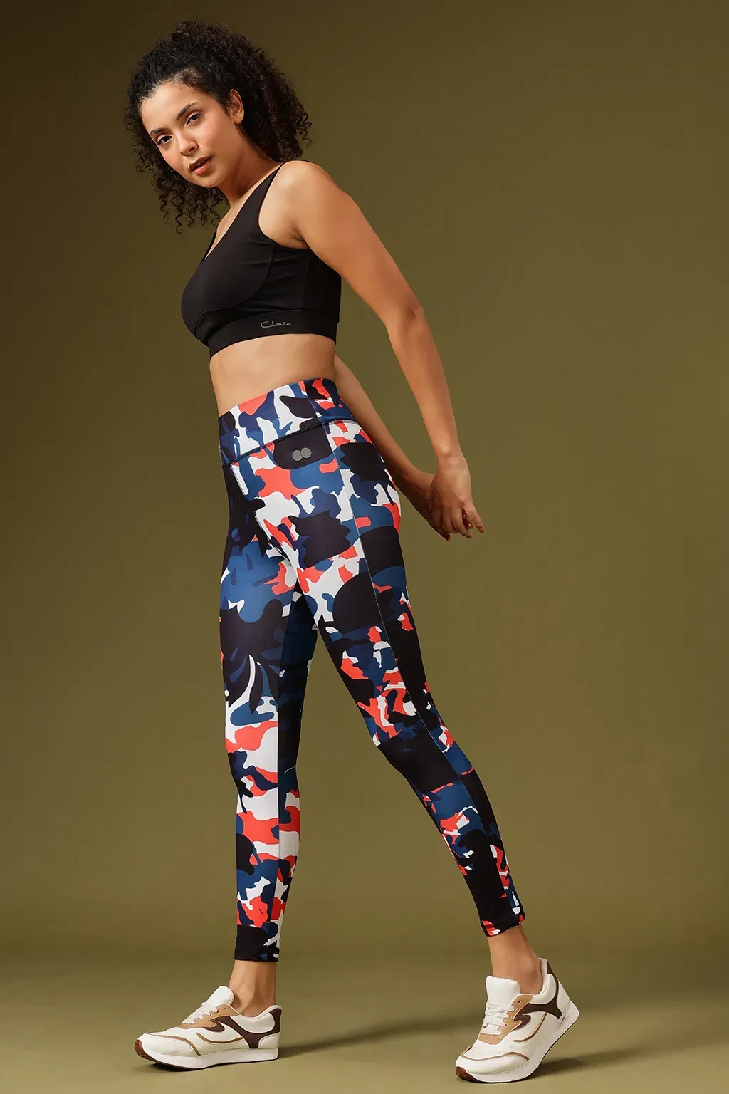 Snug Fit Ankle-Length High-Rise Active Camouflage Print Tights in Blue image 5
