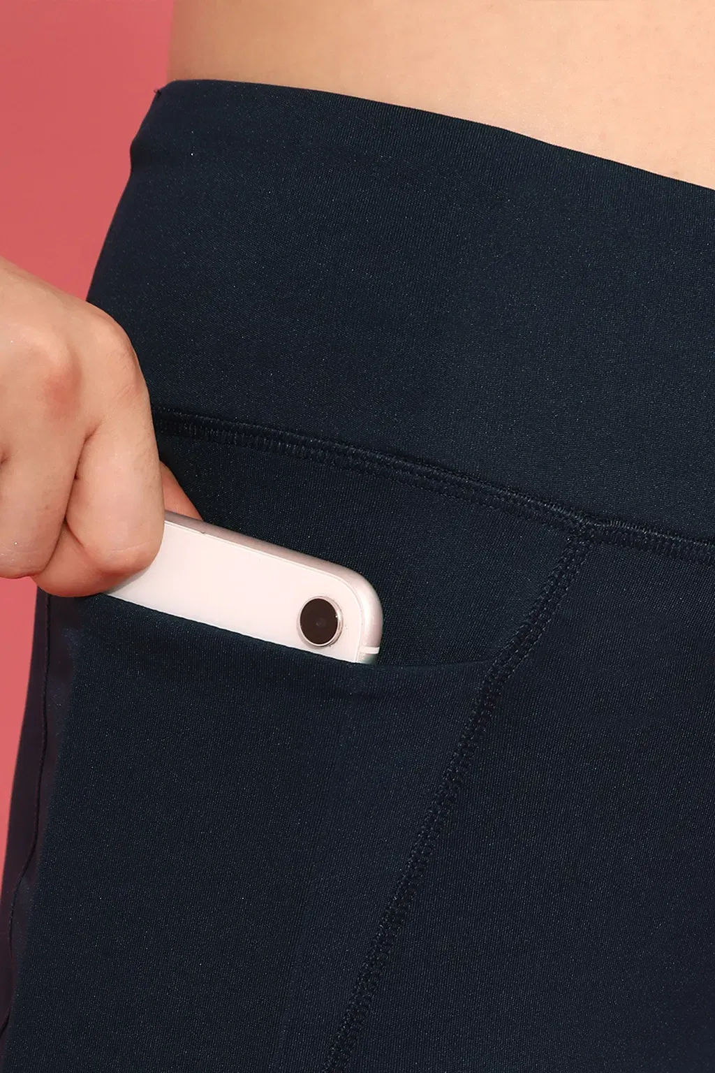 Snug Fit High Rise 4 Pocket Active Tights in Navy