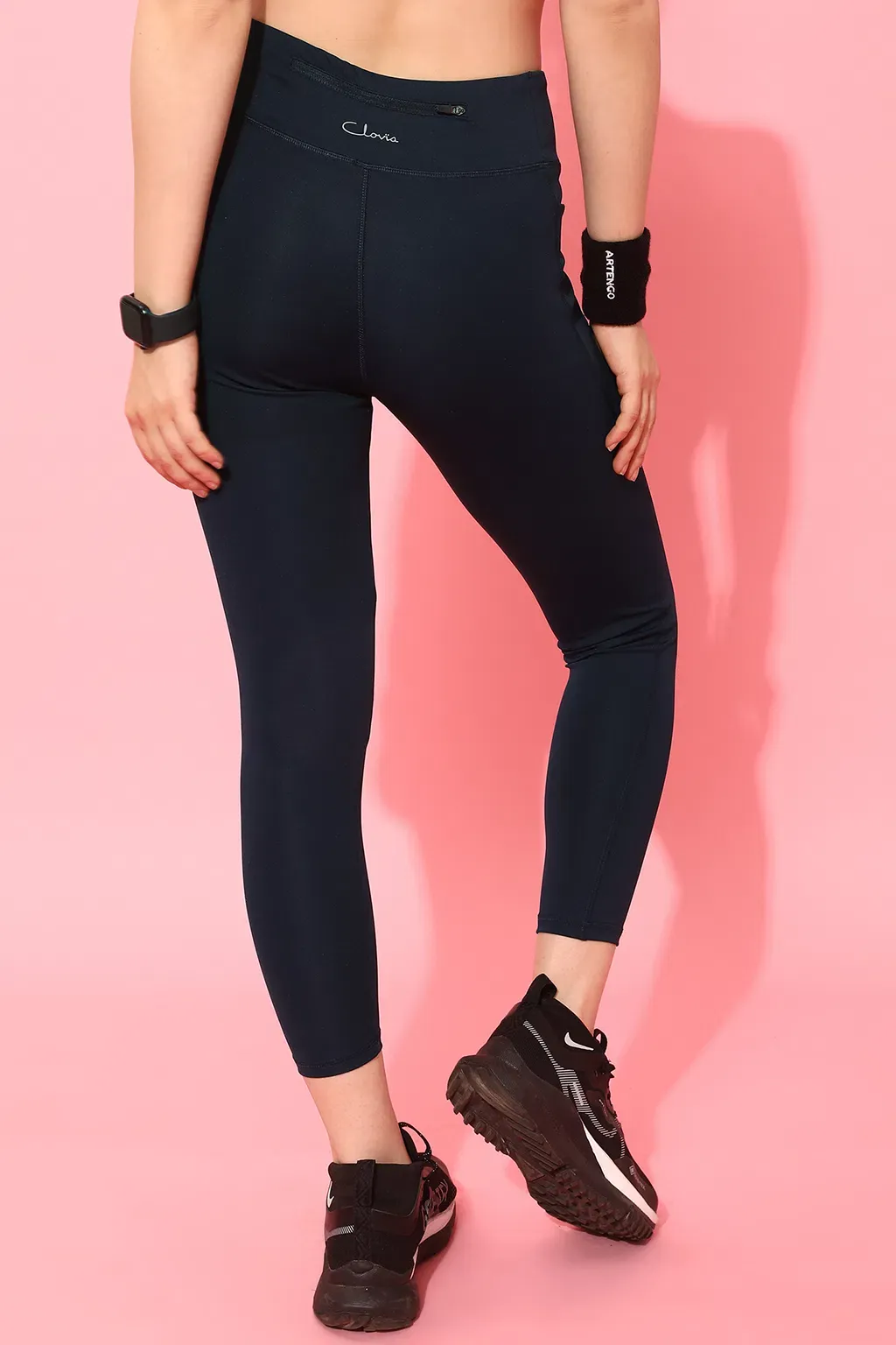 Snug Fit High Rise 4 Pocket Active Tights in Navy image 4